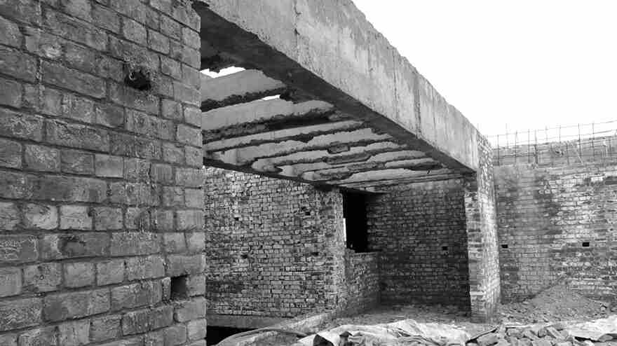 steps of construction of a house by architects in lahore pakistan (1)