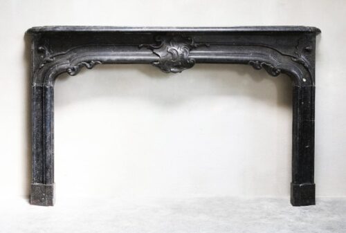 Antique Marble Fireplace  mpk-fp-Ant21 Antique Marble Fireplaces Design Stairs & Kitchen Countertops in Lahore